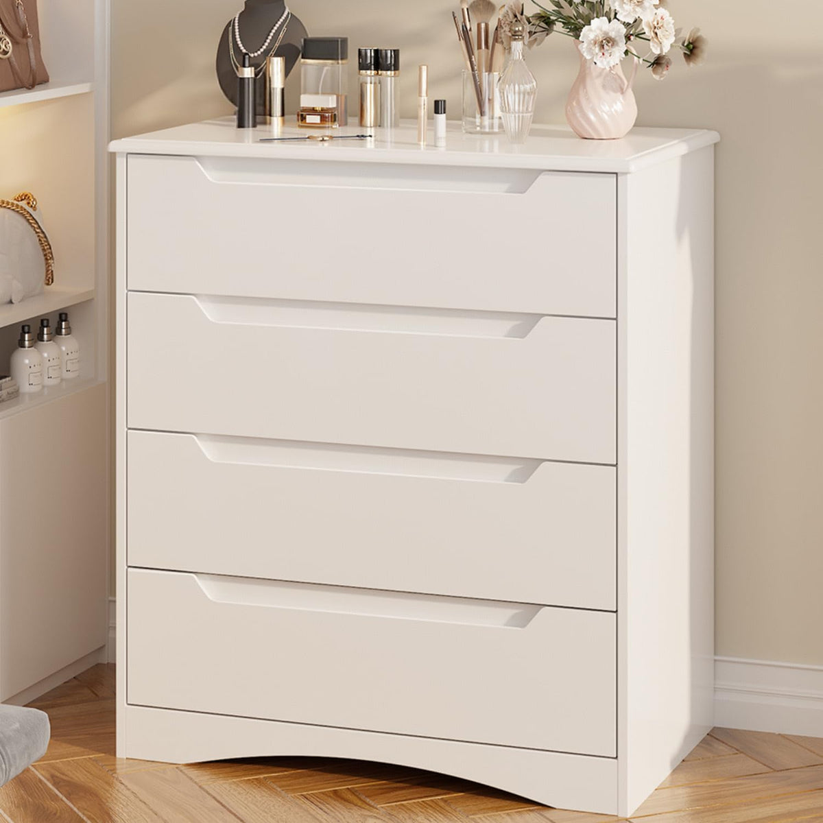 White 4 Drawer Dresser Z8188