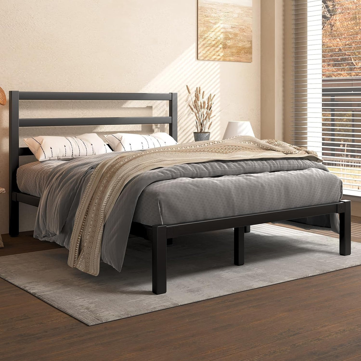 Queen Metal Platform Bed Frame with Headboard U8524