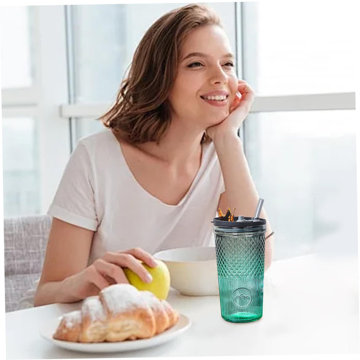 20Oz Glass Tumbler with Straw and Lid B7681