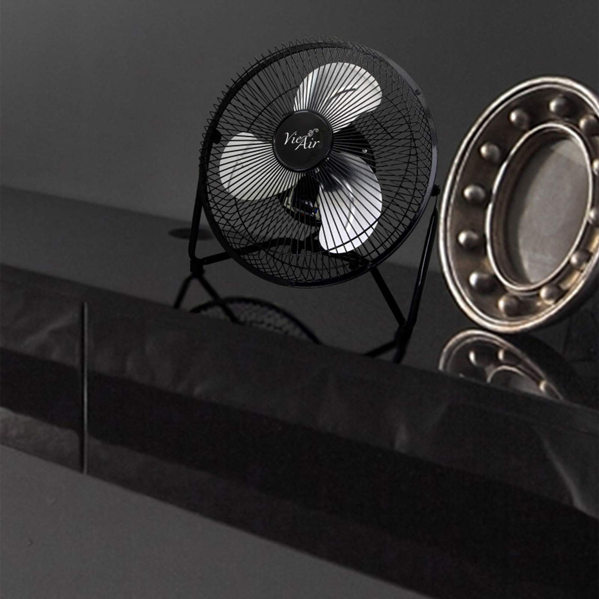 9" 3 Speed Tilting Metal Floor Fan K12201